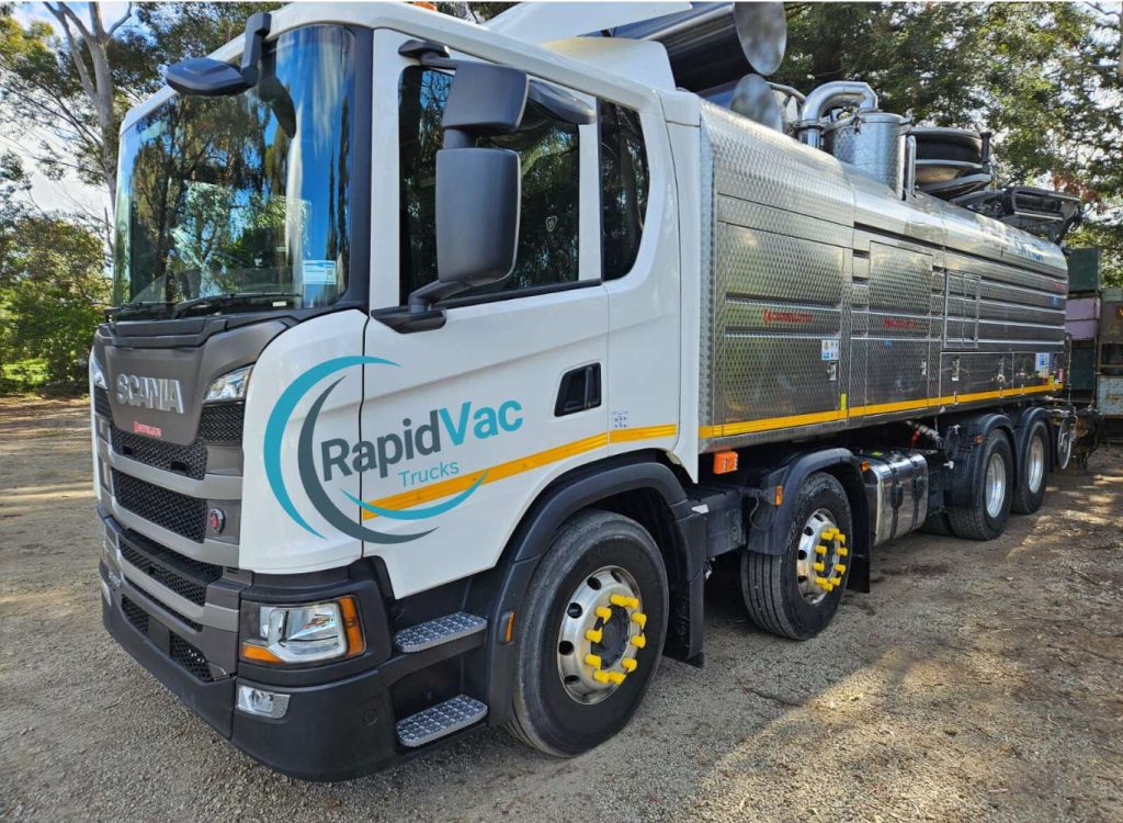 Non-invasive excavation for construction and civil works in Melbourne.